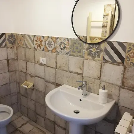 Etna Casa Del Sole Bed & Breakfast Nicolosi