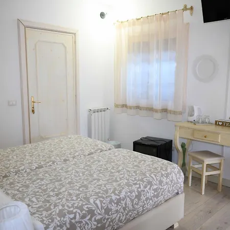 Bed & Breakfast Etna Casa Del Sole